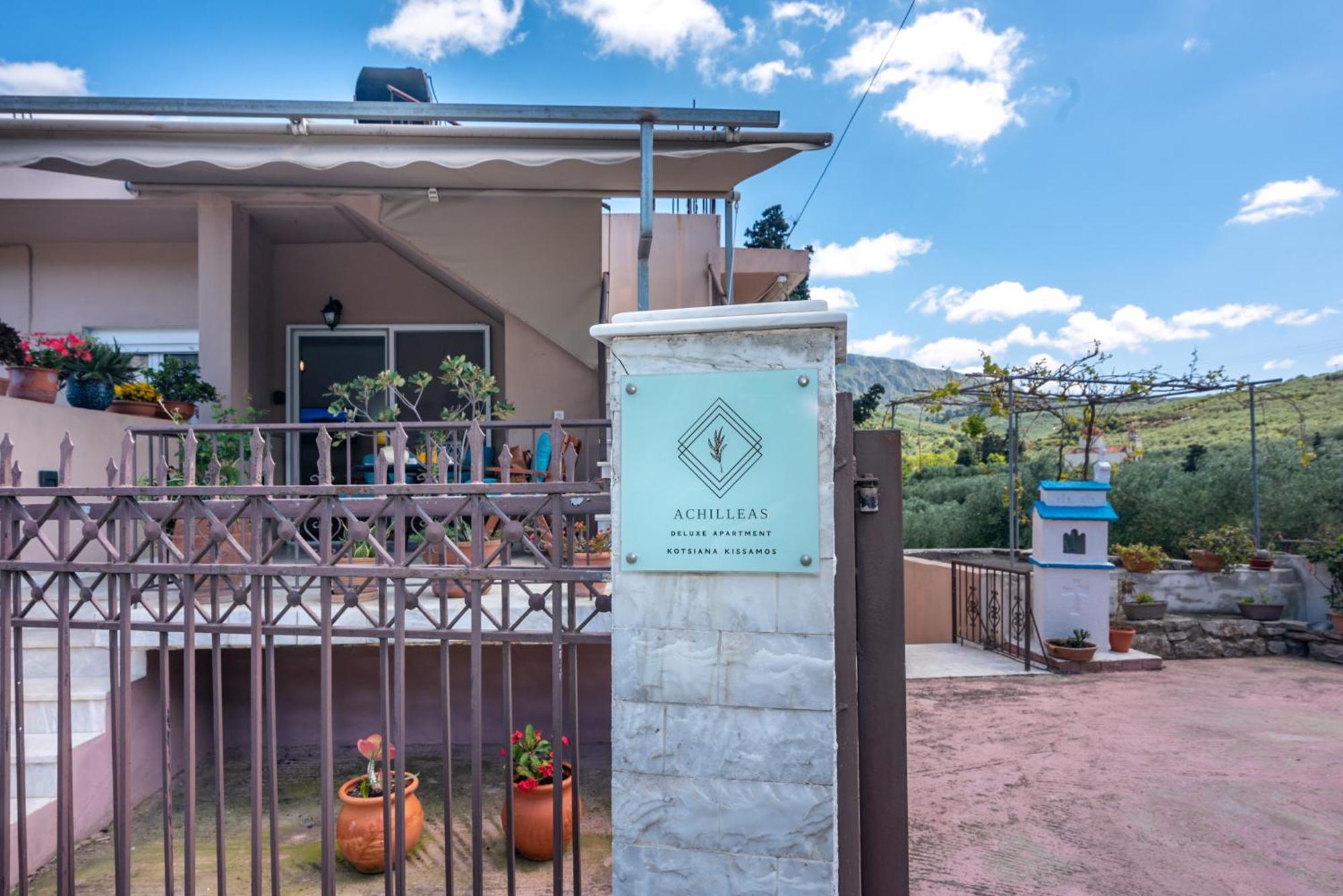Achilleas Deluxe Αpartment -Pet Friendly-Parking-Mountain View Kotsianá Exterior foto